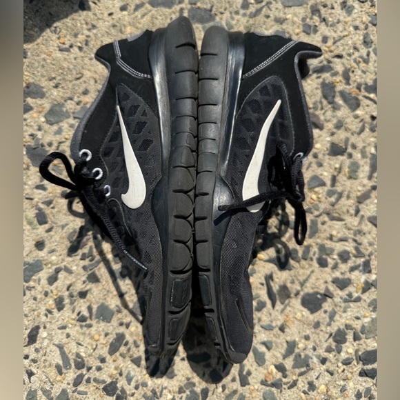 Nike Free Trainers - Picture 2 of 3